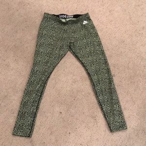 Nike workout leggings